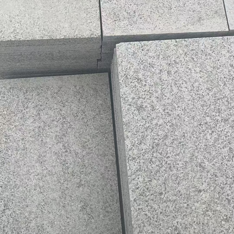 大庆芝麻白地铺石石材厂家